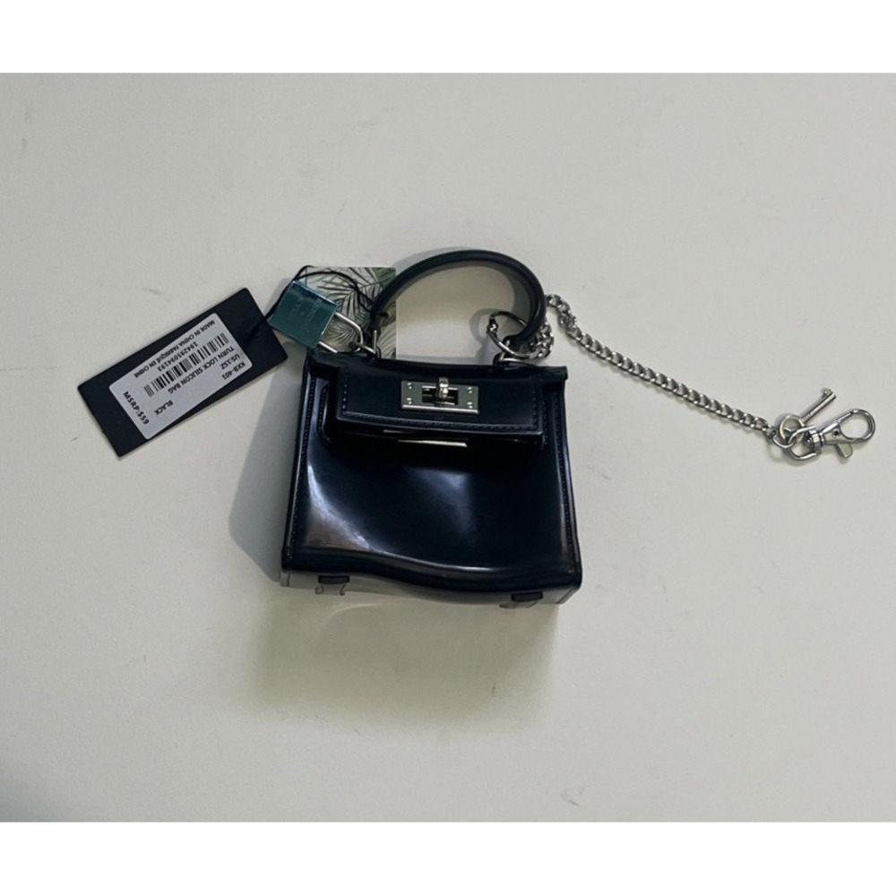 NWT‎ Kendall + Kylie Turn Lock Silicon Bag /Retail $59